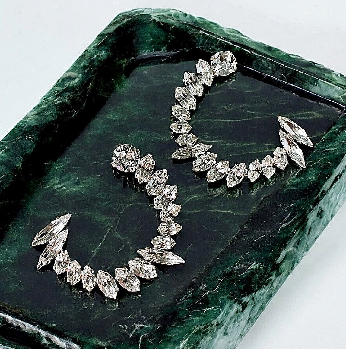 ELZETTE EARRINGS IN CRYSTAL