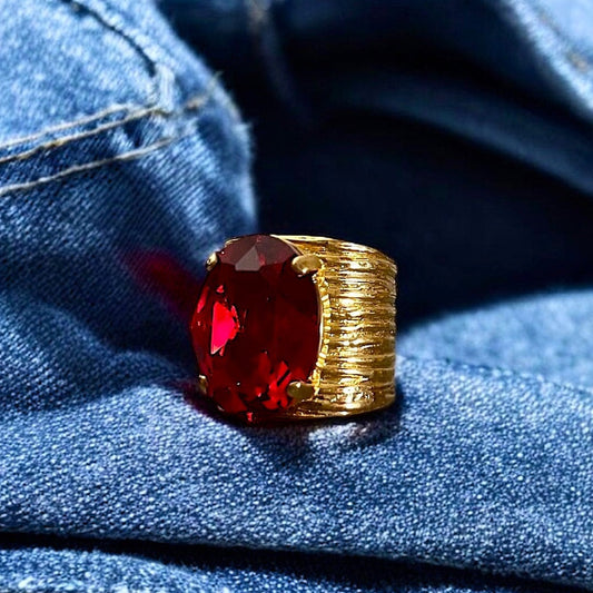 ELVIRE RING IN SCARLET
