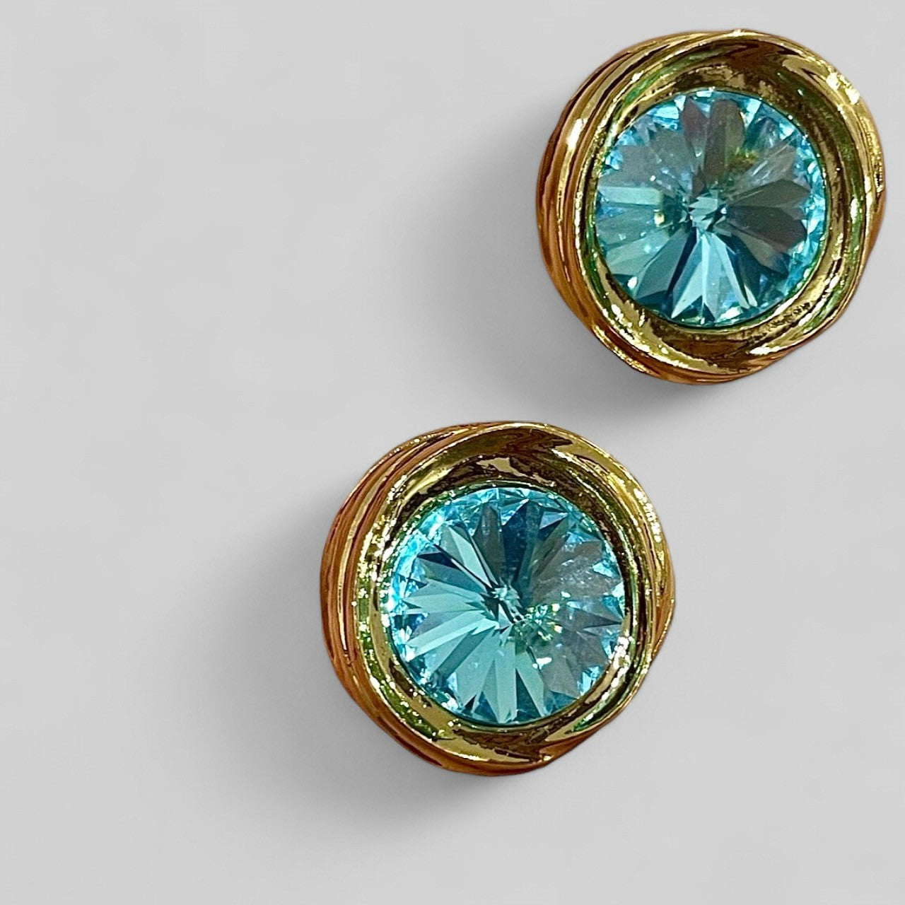 ARCELIA STUDS IN AQUAMARINE