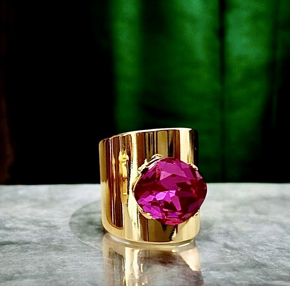 GAIA RING IN FUSCHIA